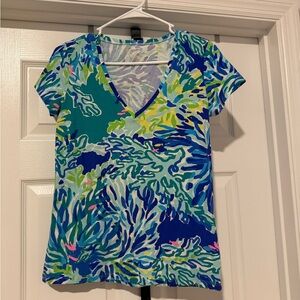 Lilly Pulitzer Blue and Green Patterned Tee